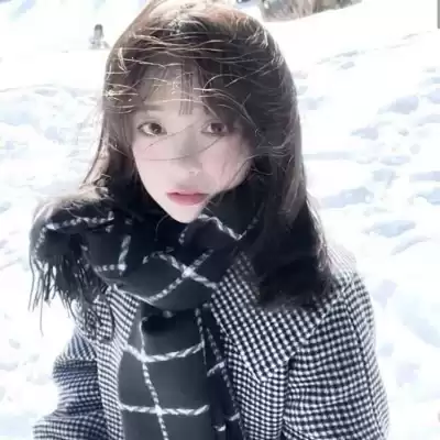 闻皎月